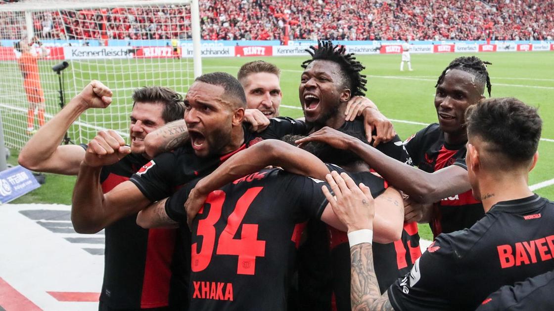 Calcio Bayer Leverkusen Campione Di Germania Per La Prima Volta 