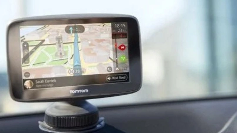 Viaggia con facilità: TomTom GO 620 con supporto Siri e Google a un prezzo imperdibile