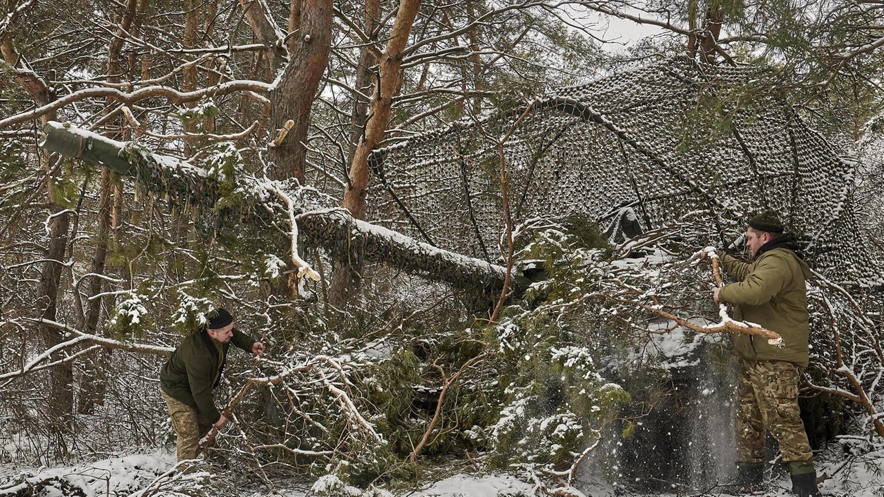 Le forze armate ucraine hanno liberato Pishchane, un villaggio strategico vicino a Pokrovsk, nel Donbass, contro l'offensiva russa.