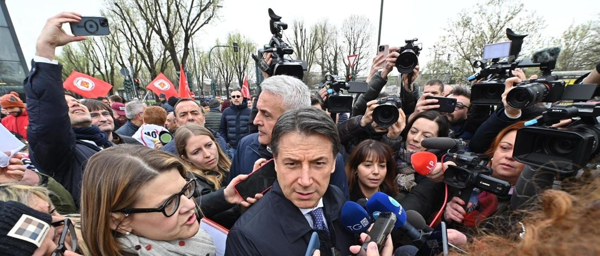 Giuseppe Conte chiede 100 miliardi per il fondo Sure: 