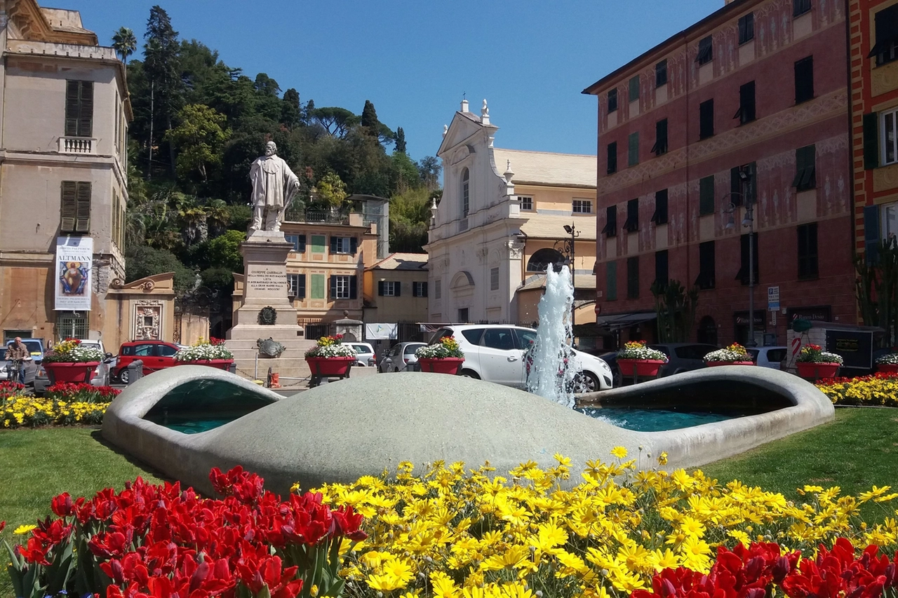 Chiavari, piazza delle Carrozze