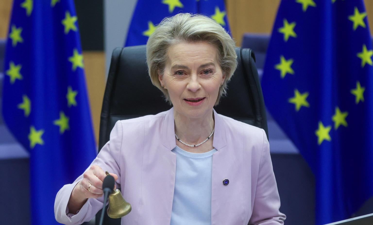 Ursula von der Leyen annuncia il Claen Industrial Deal: focus su energia e rinnovabili