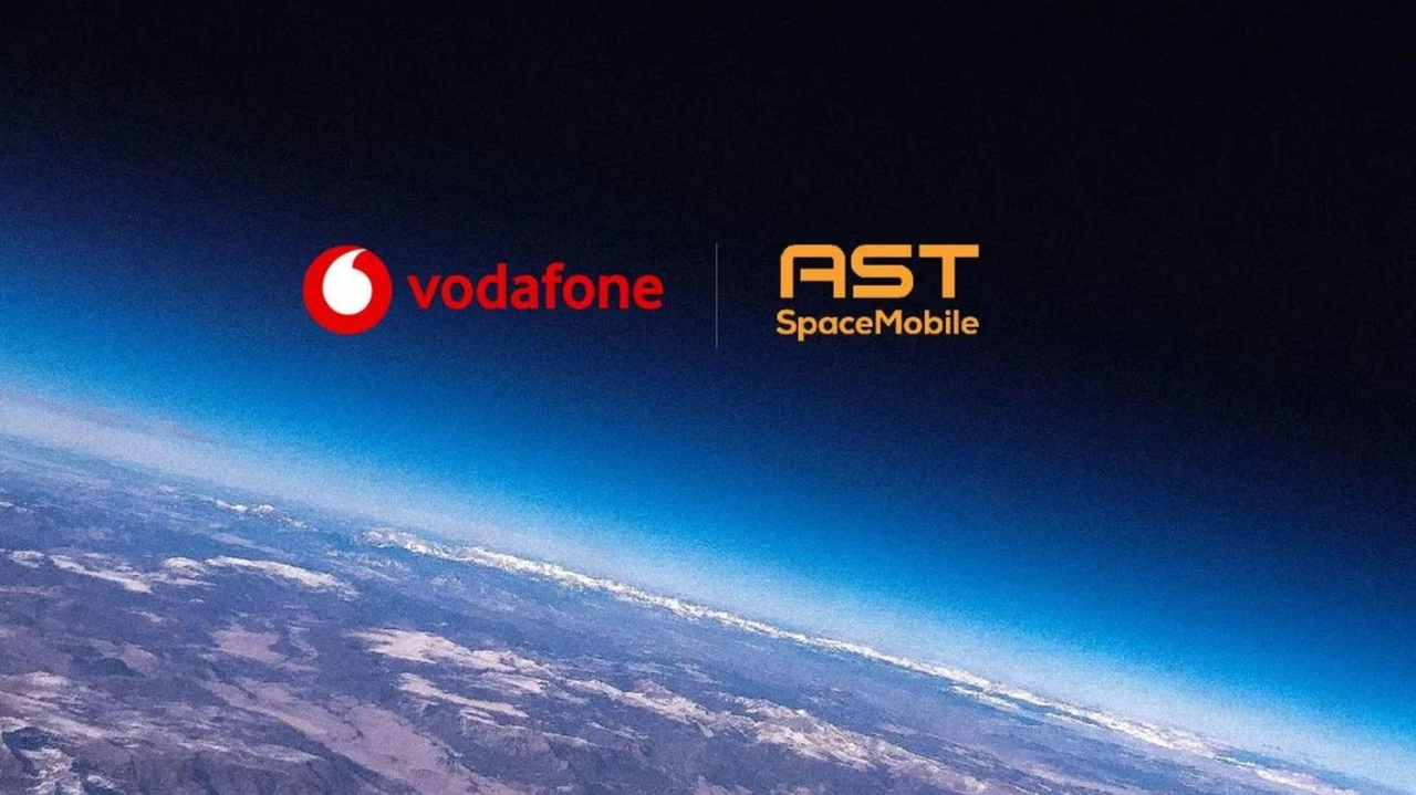 Vodafone e AST SpaceMobile creano SatCo per offrire servizi satellitari chiavi in mano agli operatori mobili europei.