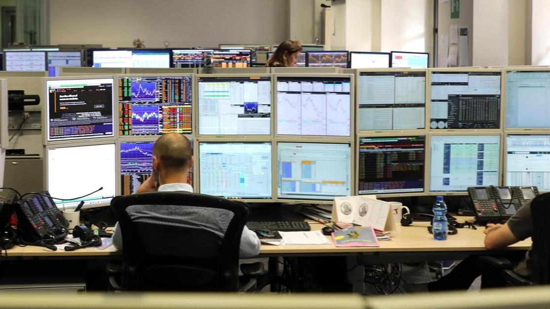 Lo spread tra Btp e Bund chiude poco mosso a 115,8 punti