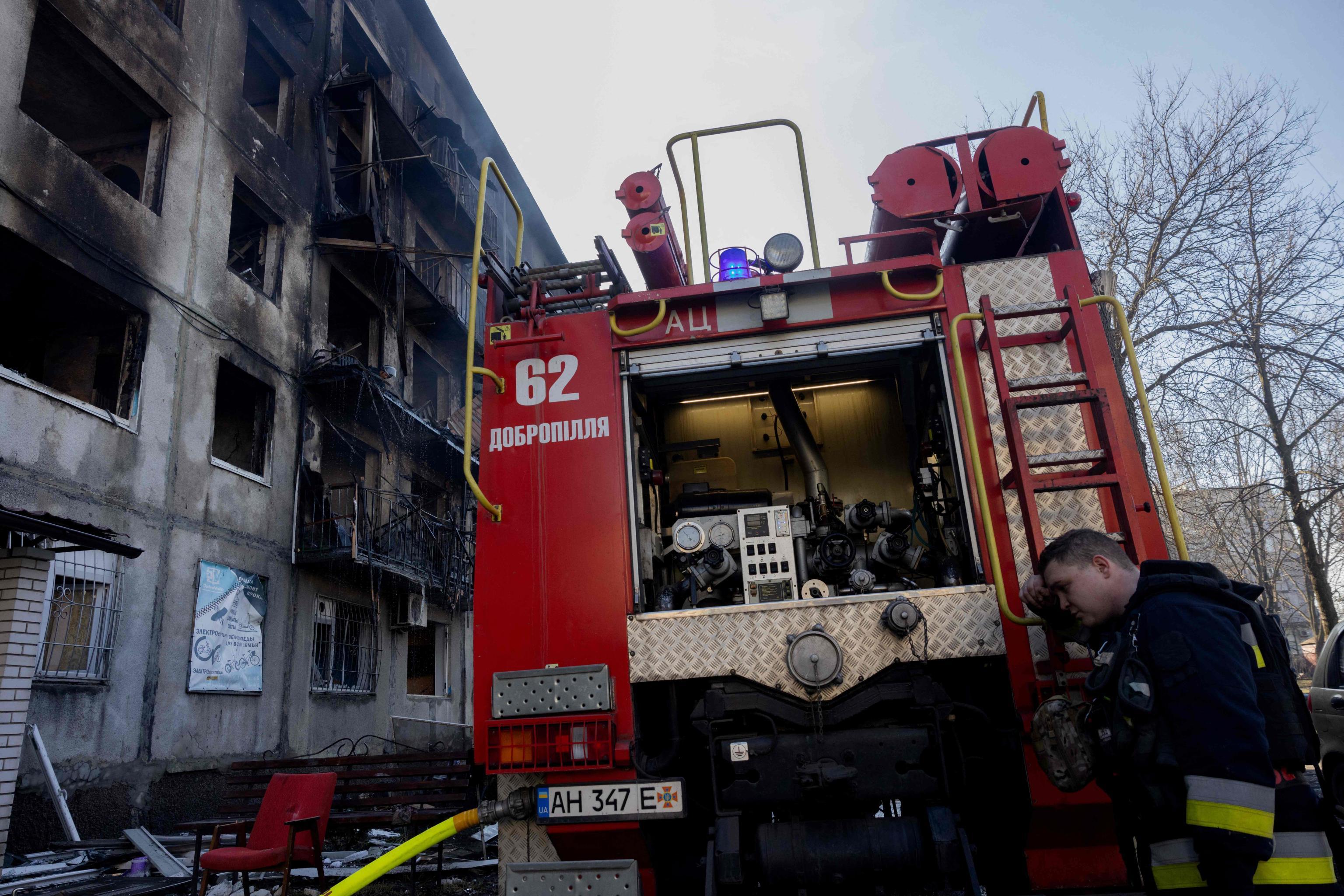 Notte di raid sull’Ucraina: 20 morti e 47 feriti. Giallo sul ritiro delle truppe ucraine dal Kursk. Mattarella: “Nucleare? Sconsideratezza inquietante"