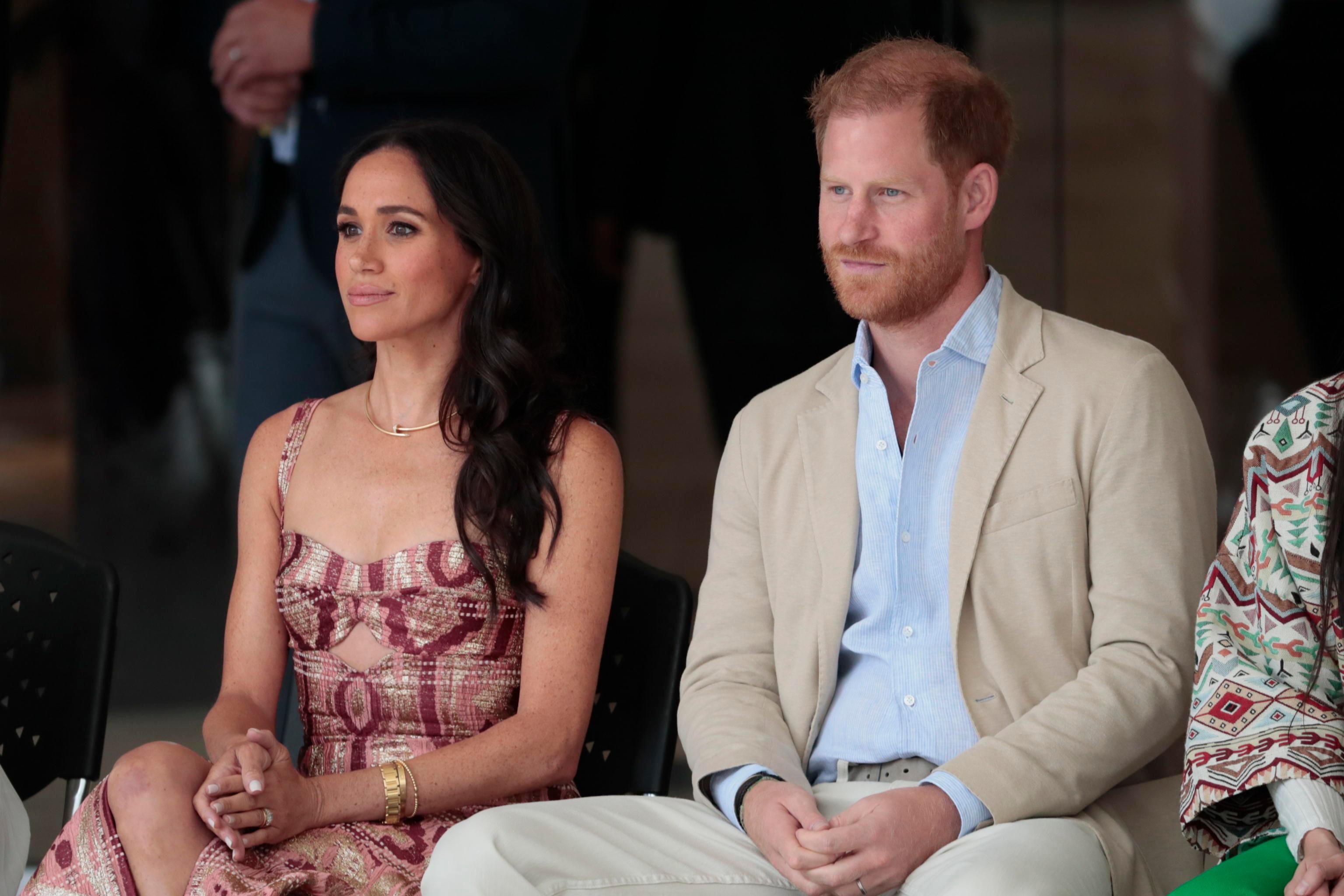 Harry e Meghan non divorzieranno, l’ex maggiordomo di Lady Diana: “Lui perderebbe troppo”