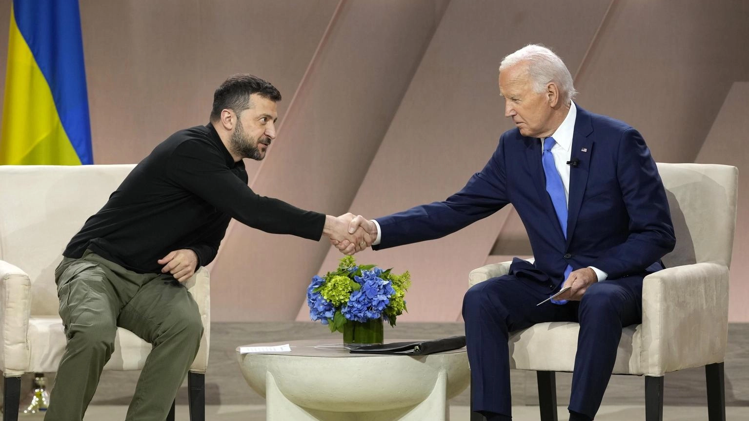 Biden, il mondo scelga,noi non cesseremo di sostenere Kiev