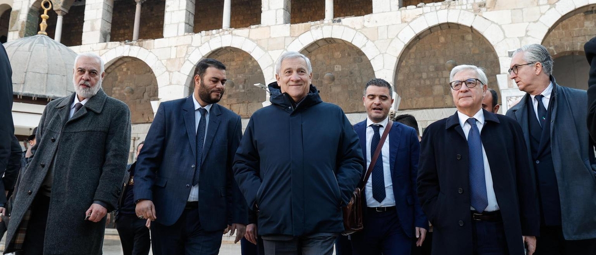 L'Italia sostiene le riforme in Siria: Tajani incontra Jolani a Damasco