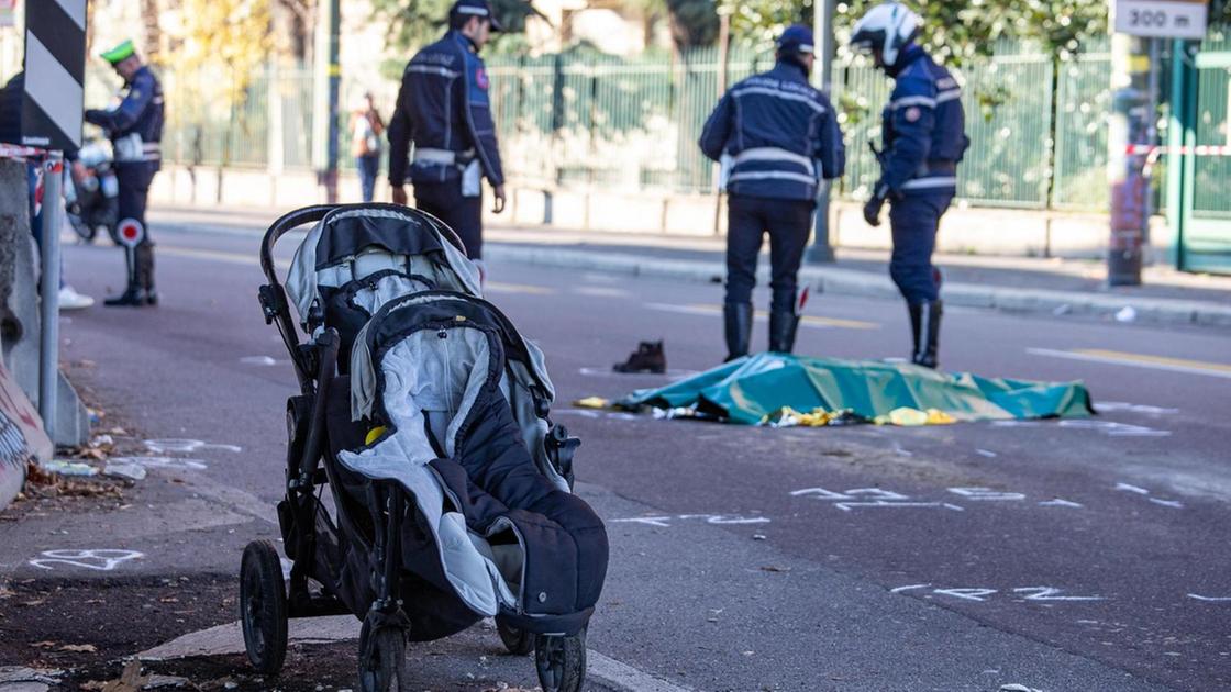 Mamma uccisa sulle strisce. Falciata dal tir per salvare i figli