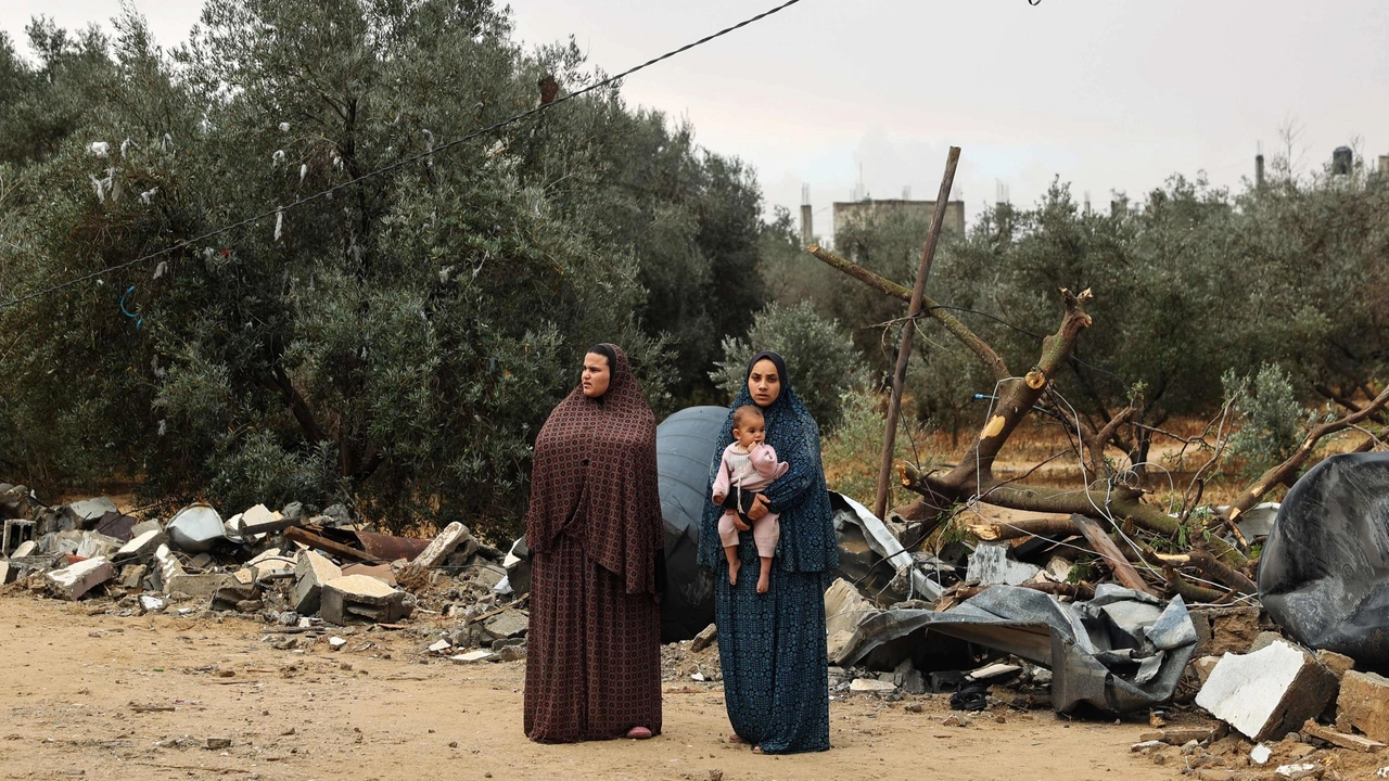 A Rafah i civili si preparano a lasciare la città