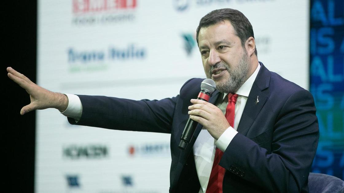 Salvini, falso mega aumenti delle multe con il nuovo codice