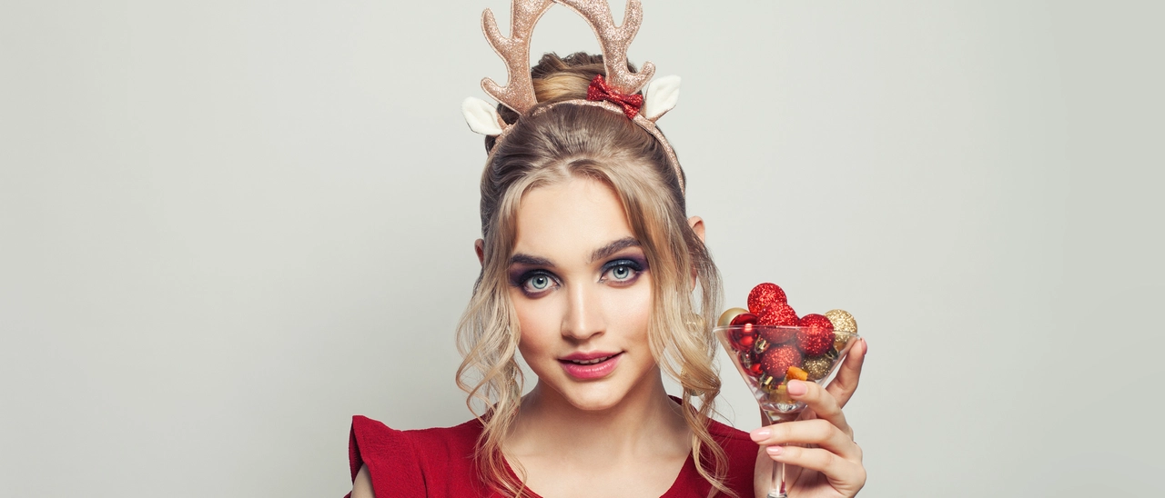 Natale coi fiocchi: tutti gli accessori per acconciature chic e glamour