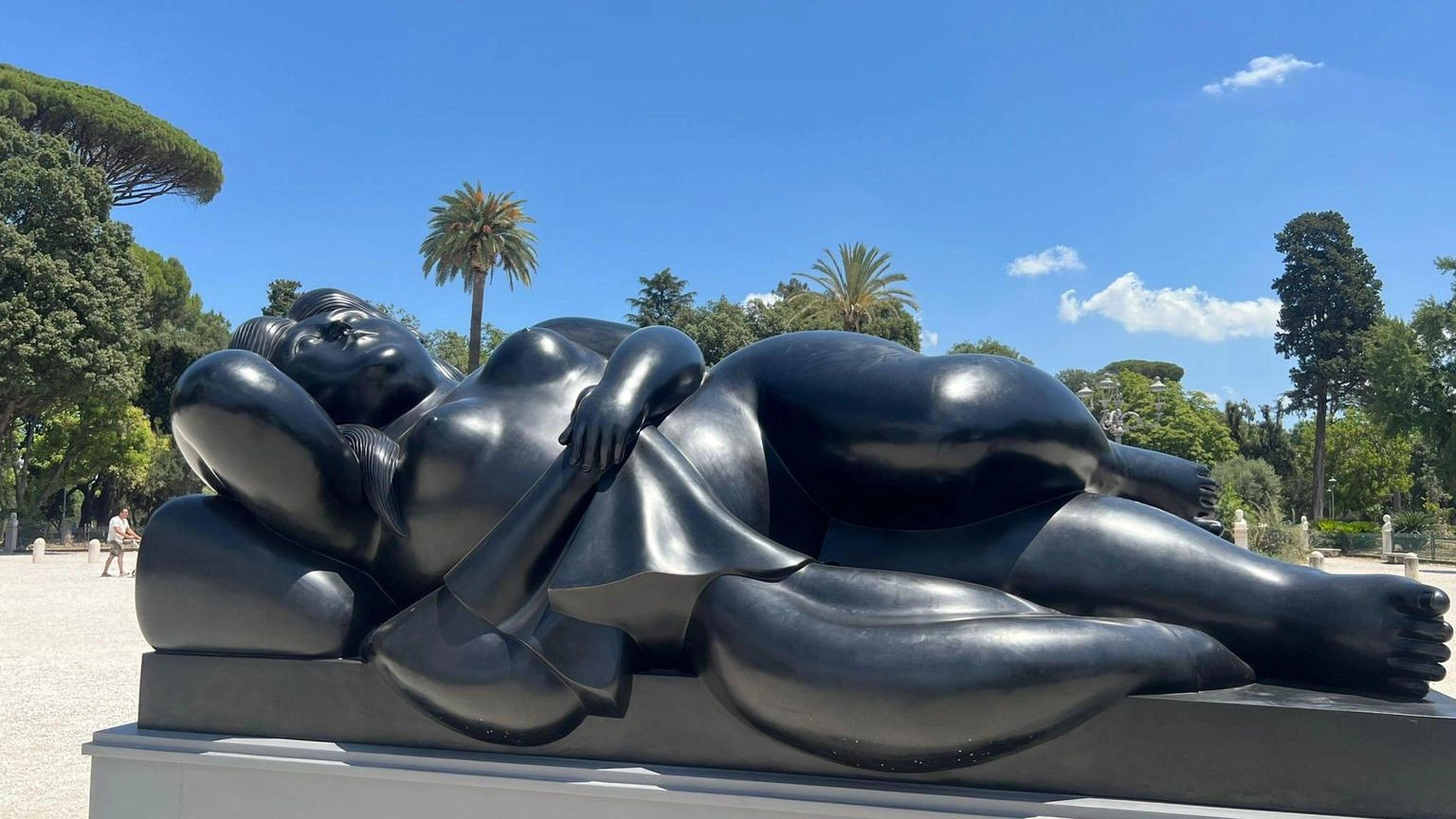 Roma omaggia Botero, 8 sculture nelle piazze del centro