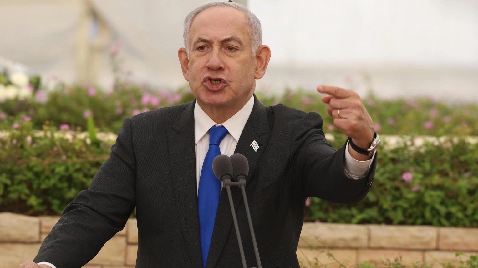 Netanyahu accusa Biden : "Blocca gli aiuti militari a Israele". E la Casa Bianca cancella il vertice