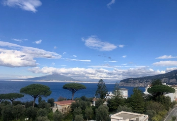 Sorrento e la Penisola Sorrentina: 5 luoghi iconici da visitare in primavera