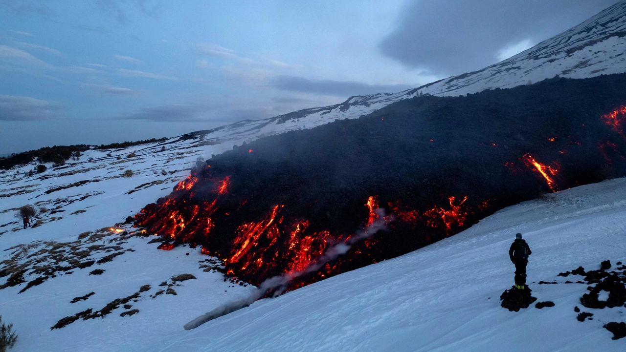 TOPSHOT-ITALY-VOLCANO-ETNA-ERUPTION