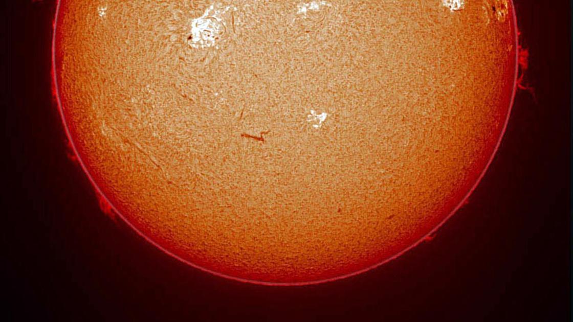 La sonda Parker sopravvive al passaggio ravvicinato col Sole: missione Nasa da record