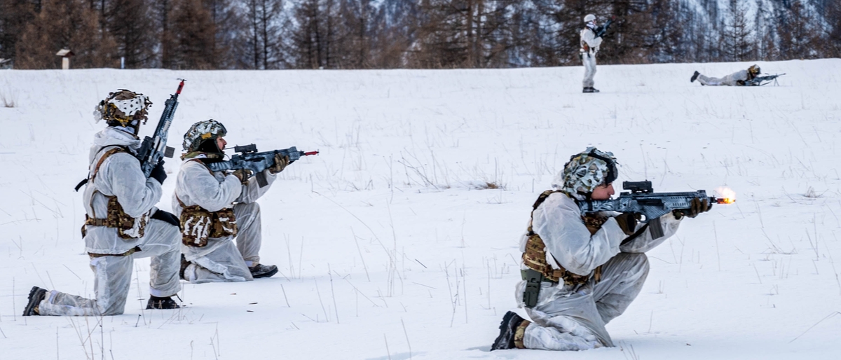 Volpe bianca 2025, la maxi esercitazione degli Alpini in Val Pusteria: test sulla capacità di guerra artica