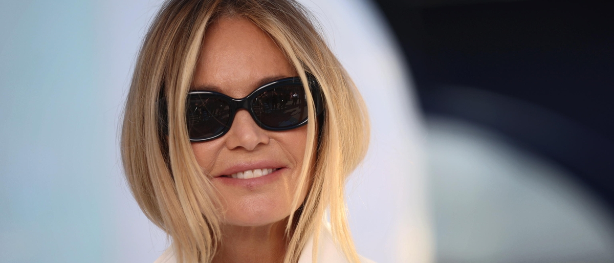 Le rivelazioni di Elle MacPherson nel suo nuovo libro