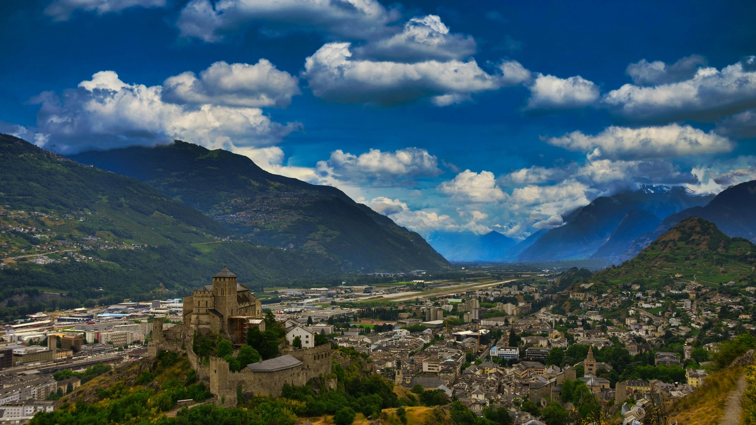 Canton Vallese, Svizzera (pexels)