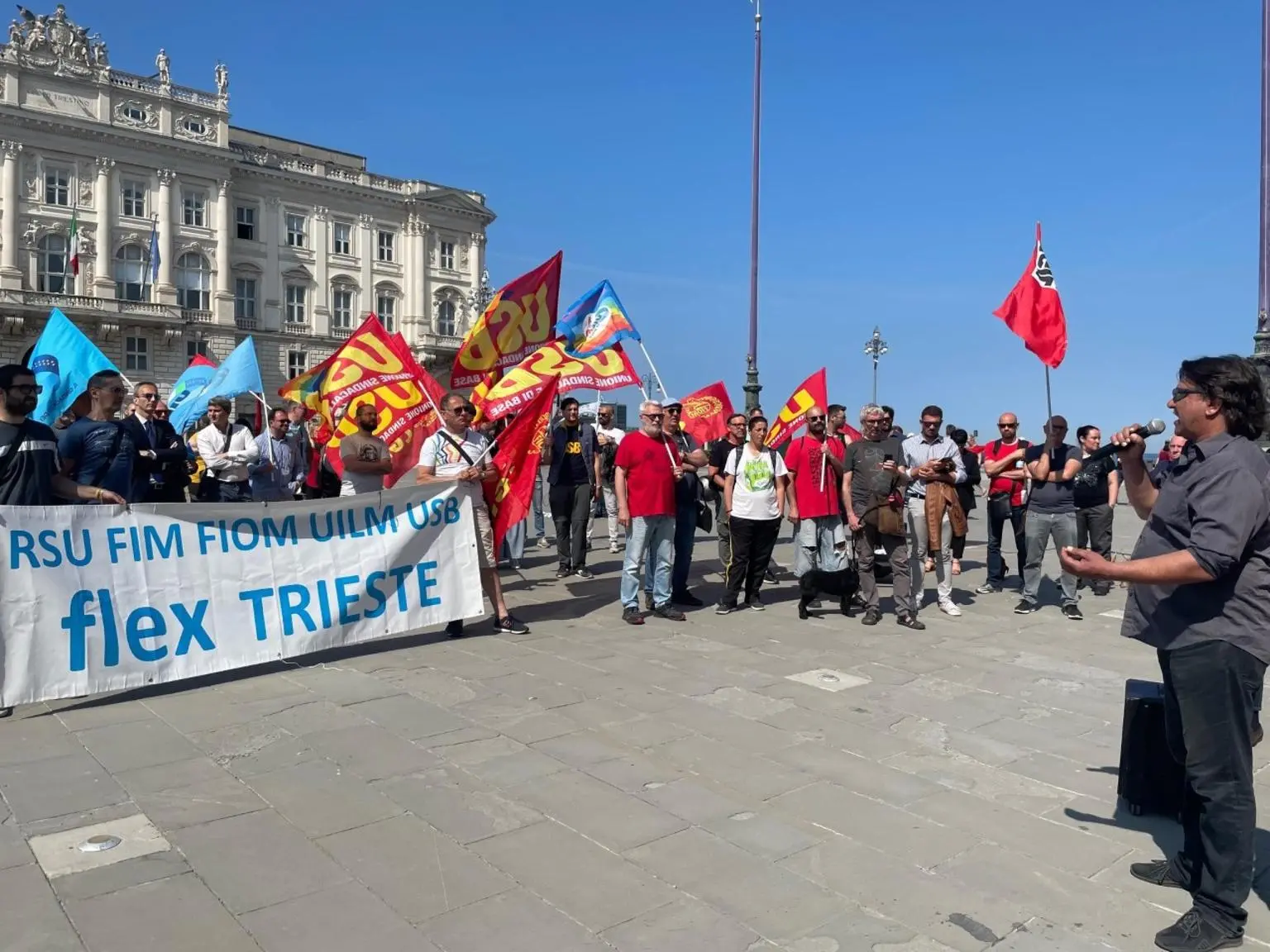 Vertenza Flextronics a Trieste: sindacati chiedono mobilitazione per 350 posti a rischio