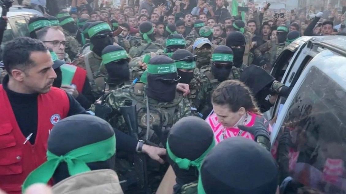 La liberazione di una delle donne israeliane rapite da Hamas