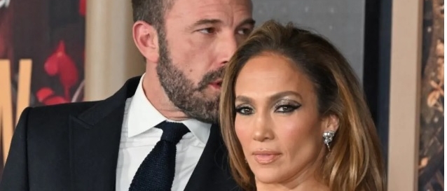 Divorzi tra star, Ben Affleck e Jennifer Lopez si lasciano davvero. Alimenti, casa e cognome: cosa prevede l’accordo