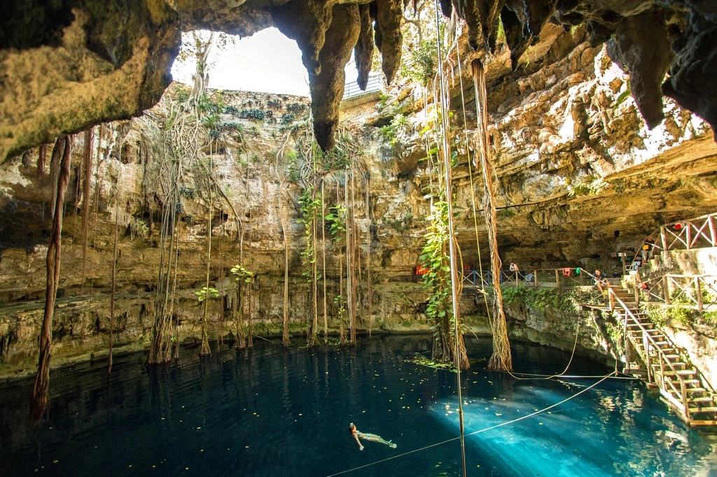 Cenote Oxman