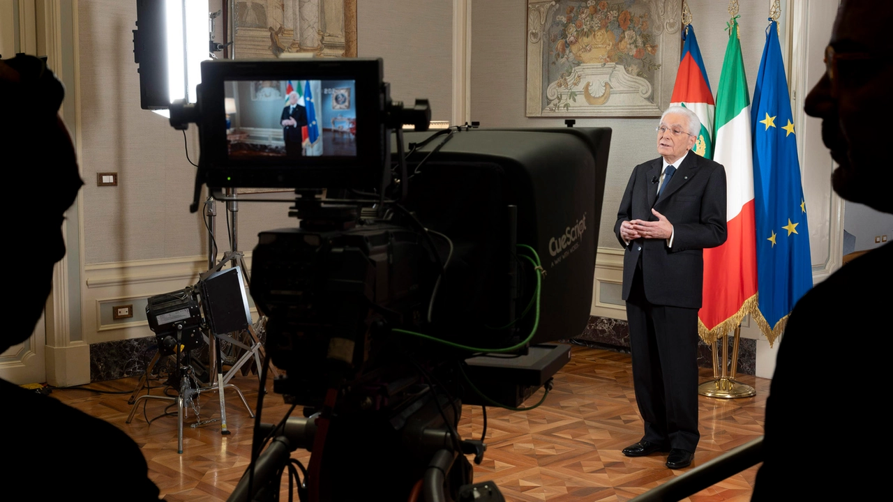 Le parole di Mattarella: speranza e contraddizioni. “Ora tocca a noi agire”