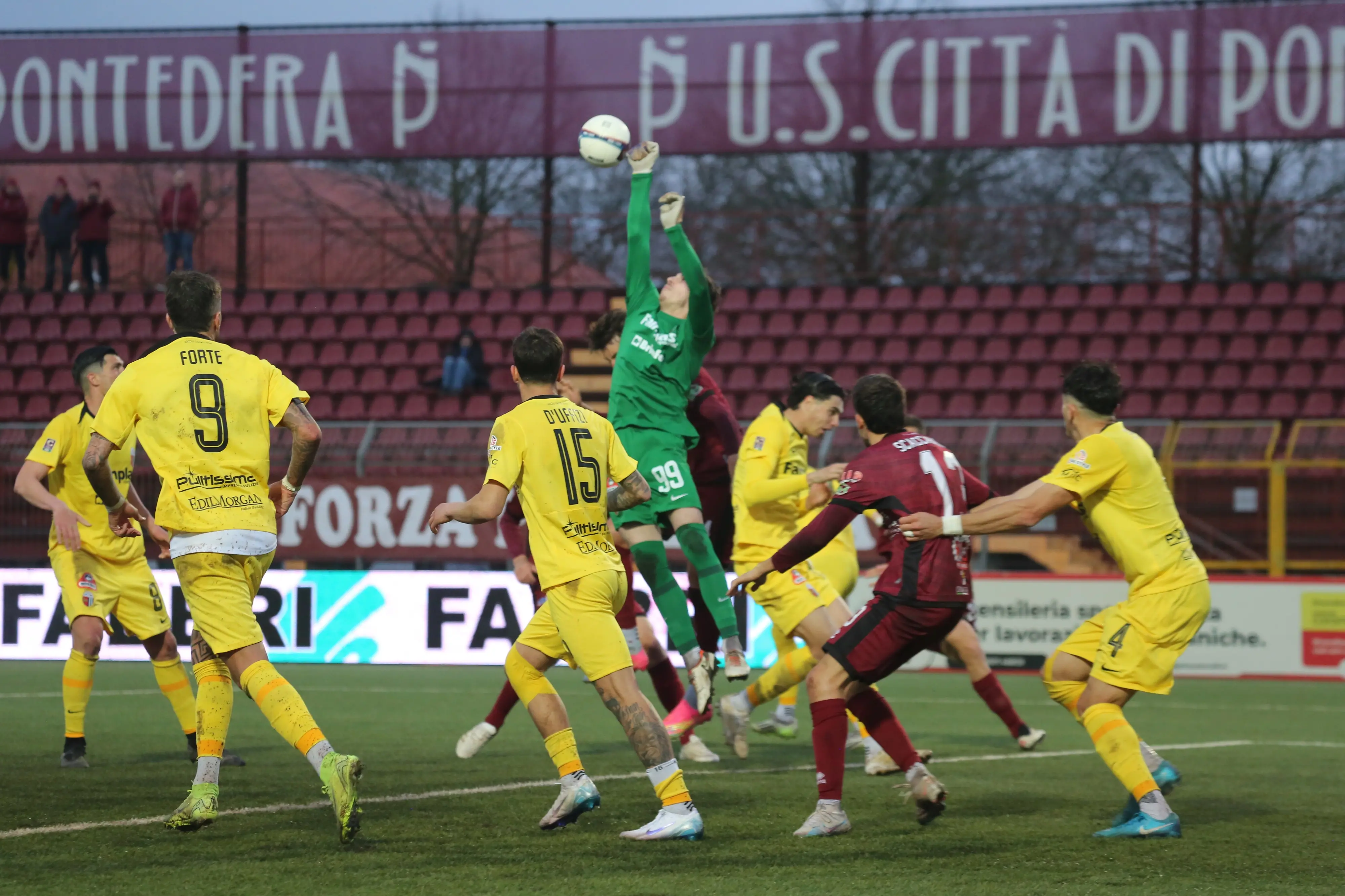 Il Pontedera si fa rimontare nel finale: con l’Ascoli finisce 1-1