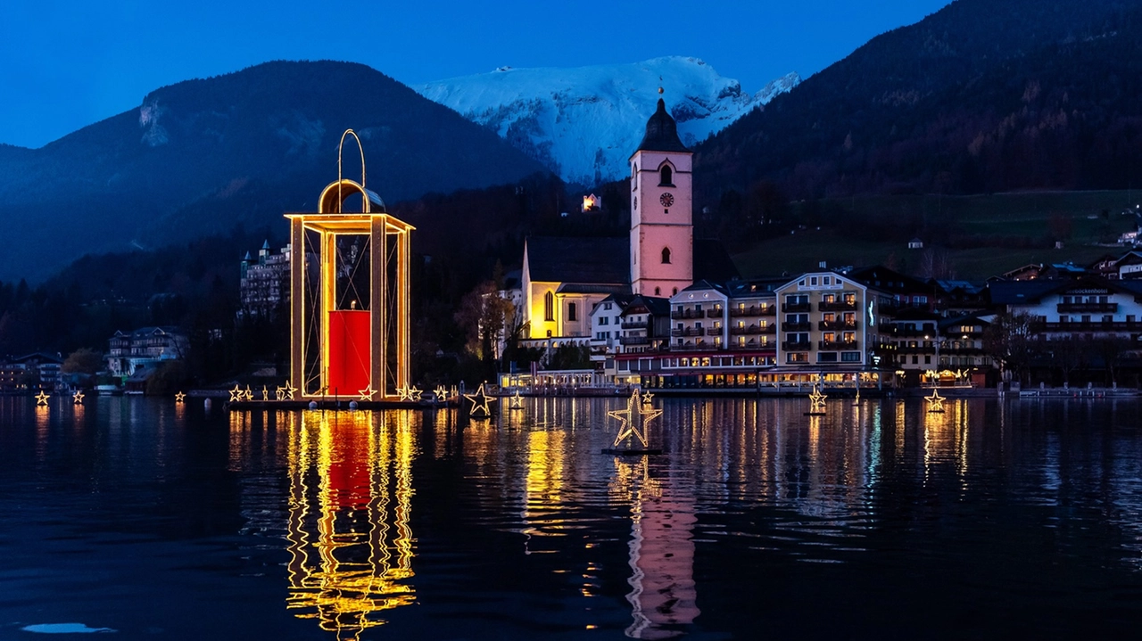 L'Avvento sul Lago Wolfgang, in Austria, con escursione in battello nei mercatini dei tre villaggi di St. Gilgen, St. Wolfgang e Strobl