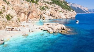 The World's 50 Best Beaches 2024: Sardegna seconda sul podio mondiale. La classifica