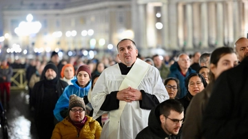 Papa Francesco news, lieve miglioramento. “L’insufficienza renale non preoccupa”