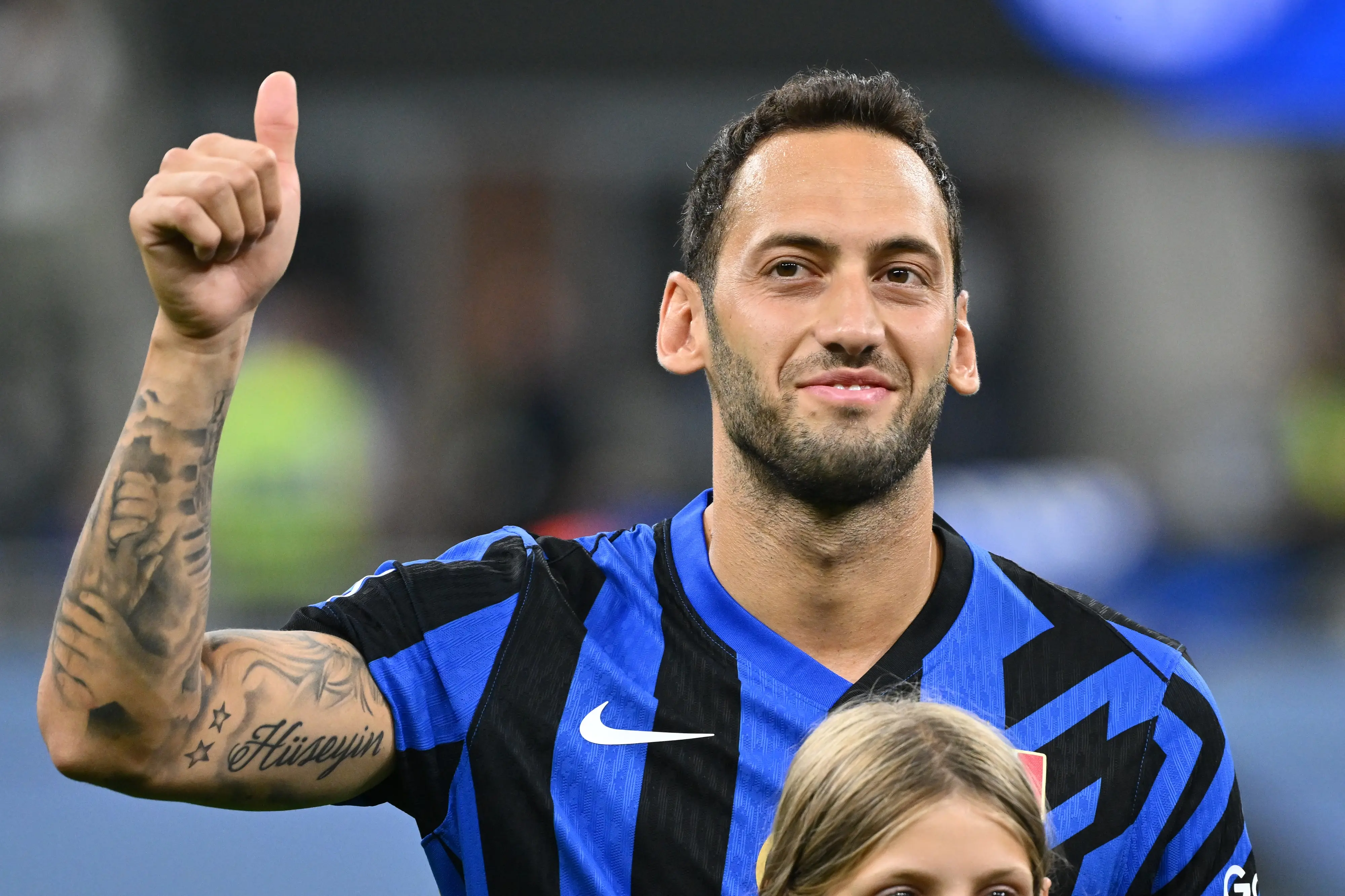 Inter, Calhanoglu conferma: "Avevo offerte in estate, ma volevo restare"