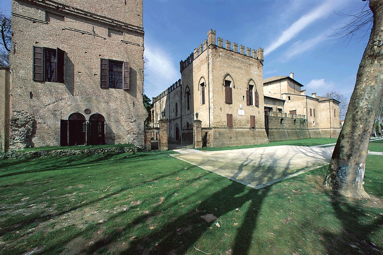 Il castello di San Secondo nel Parmense