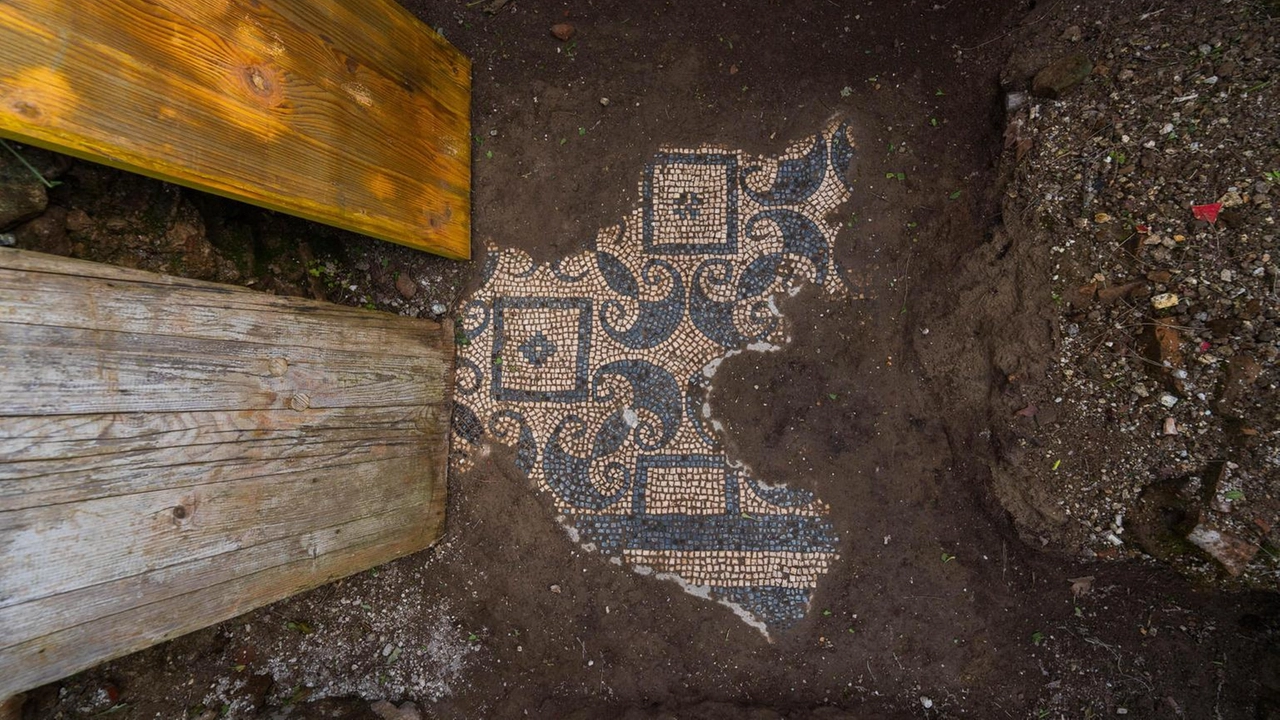 Un bagno rituale ebraico è stato trovato nel Parco archeologico di Ostia Antica, rivelando importanti reperti storici.