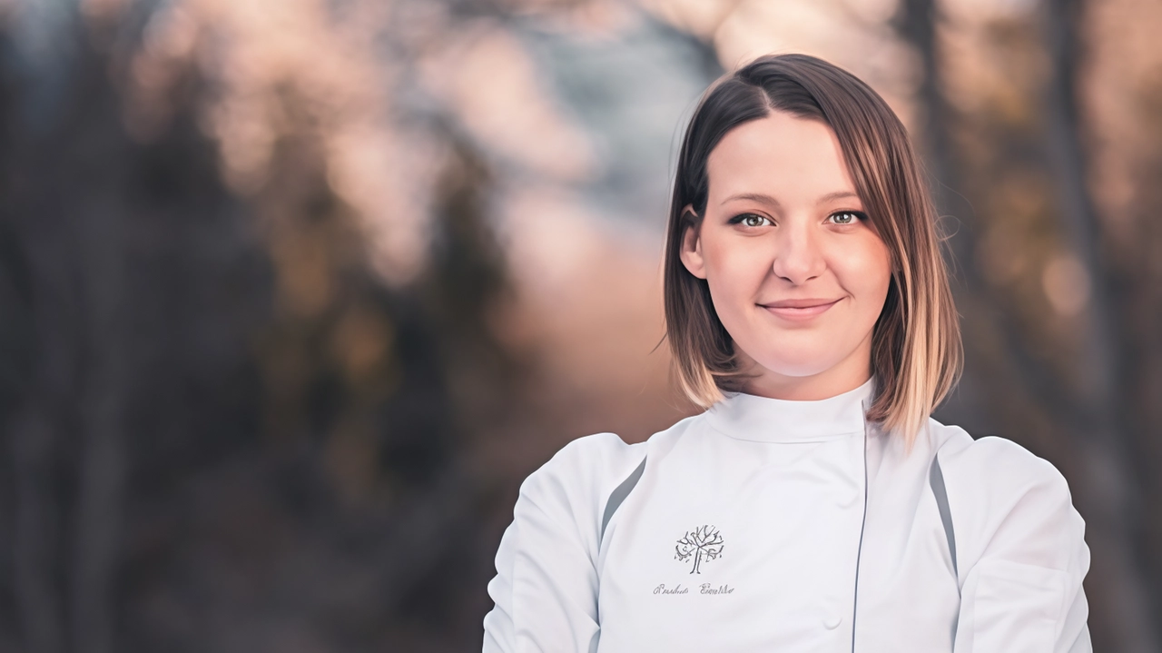 Erika Gotta, piemontese delle Langhe, ha deciso di salire agli 800 metri di Oretto, minuscola frazione di Campiglia Cervo, nell’Alto Biellese Per le imminanti festività di Natale la giovane chef punta sui classici