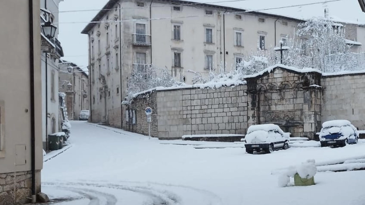 Neve in ritardo, impianti restano chiusi in Alto Sangro