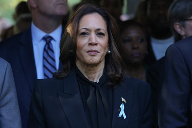 Il silenzio di Kamala Harris dopo la sconfitta alle elezioni Usa. “Parlerà a mezzanotte”