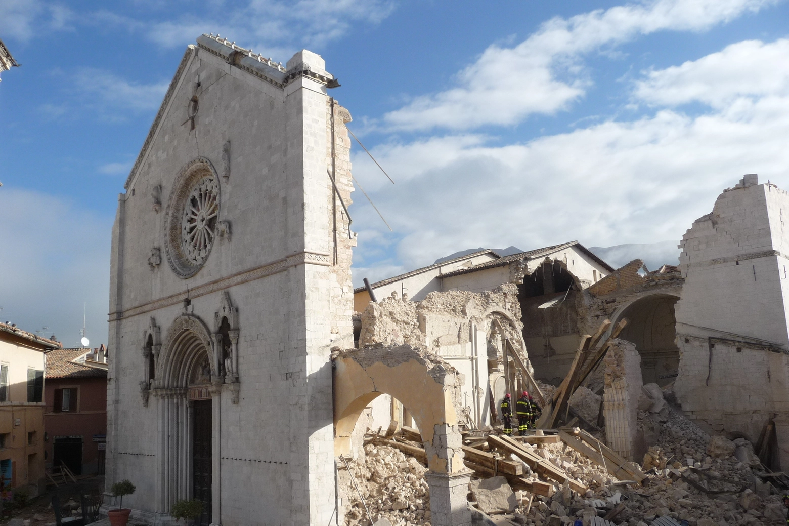 La Basilica di San Benedetto di Norcia dopo il sisma del 2016