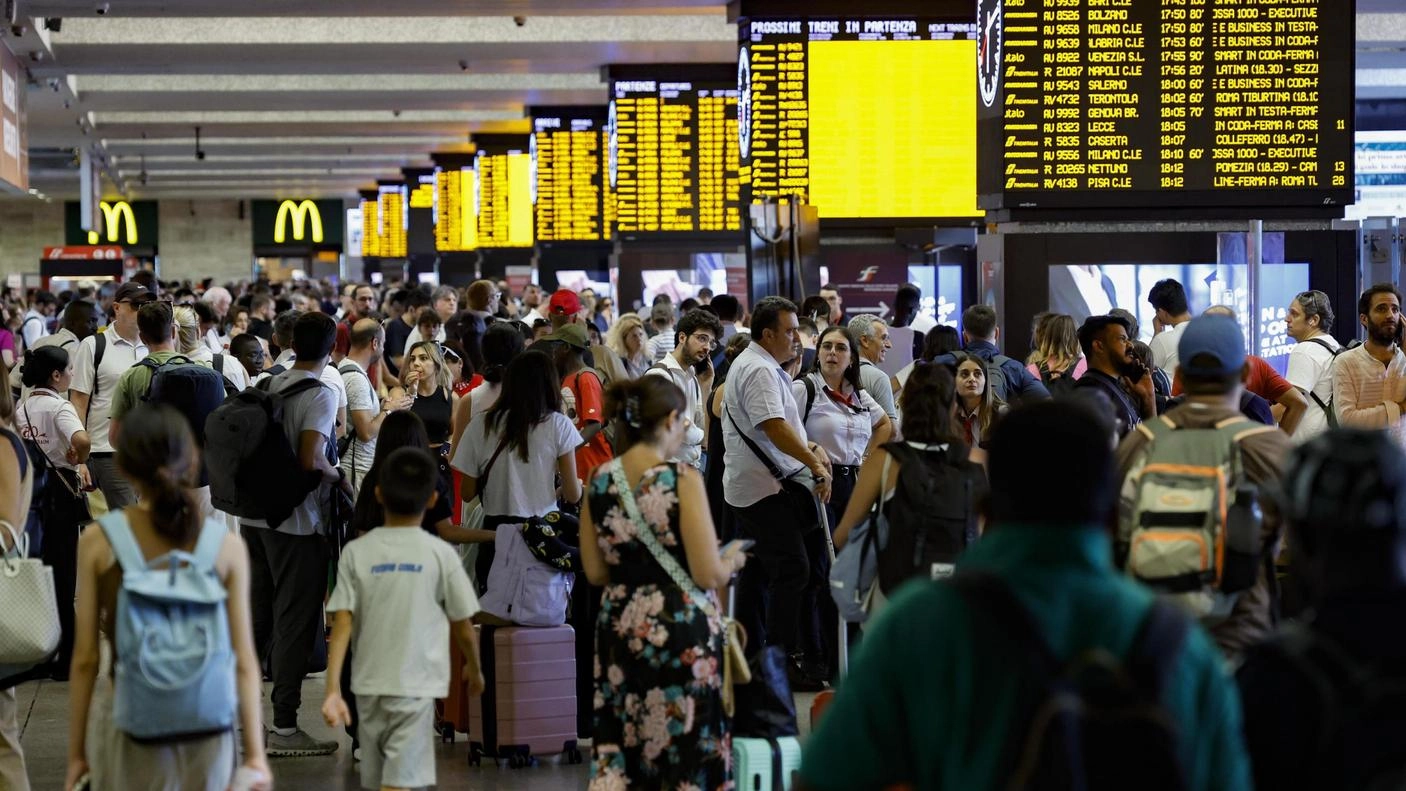 Lavori sull’alta velocità, i treni rallentano. Milano-Bologna? In agosto servono due ore