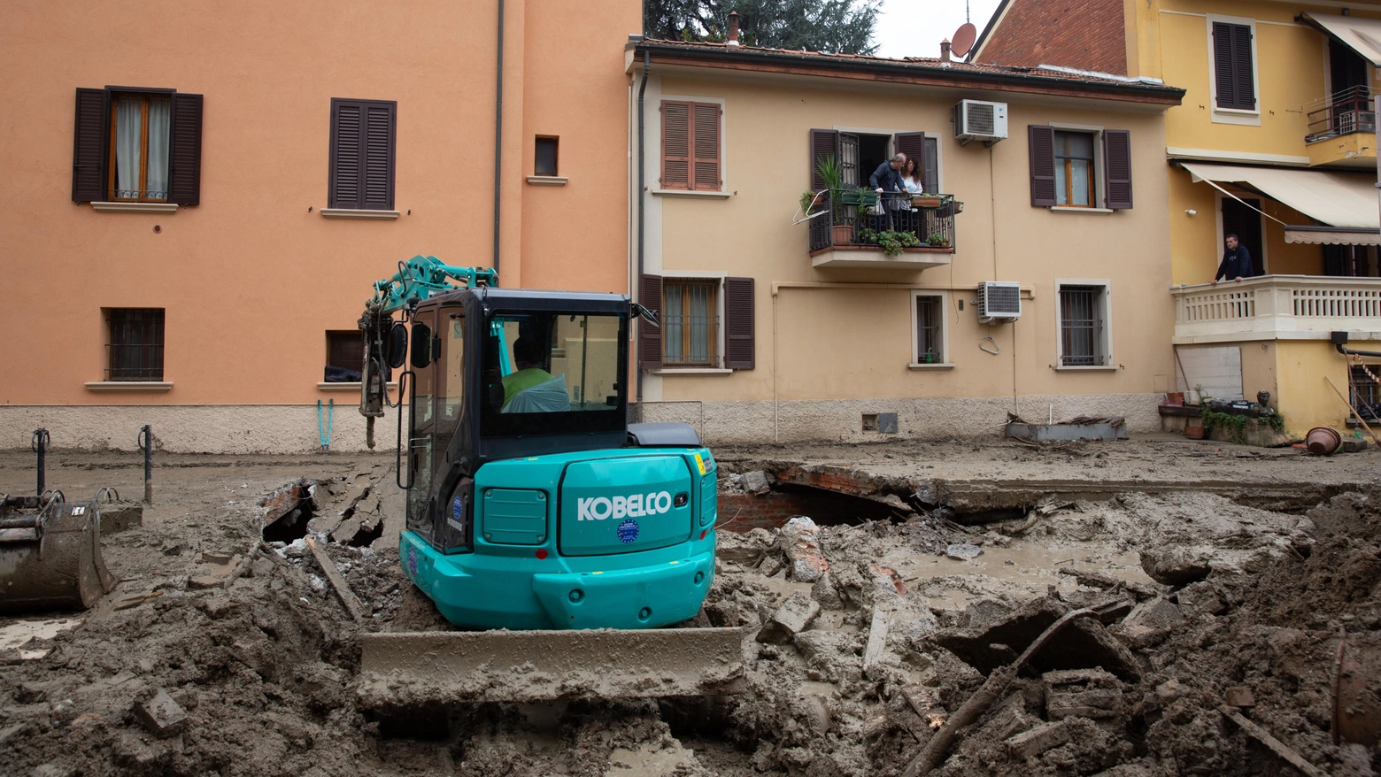 ALMENO TREMILA SFOLLATI DOPO L'ALLUVIONE IN EMILIA ROMAGNA