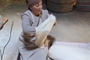 Preparazione del tipico pane lavash