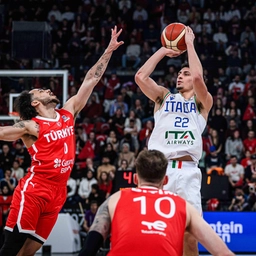 Basket, qualificazioni Europei 2025: l'Italia sbanca Istanbul battendo la Turchia 80-67