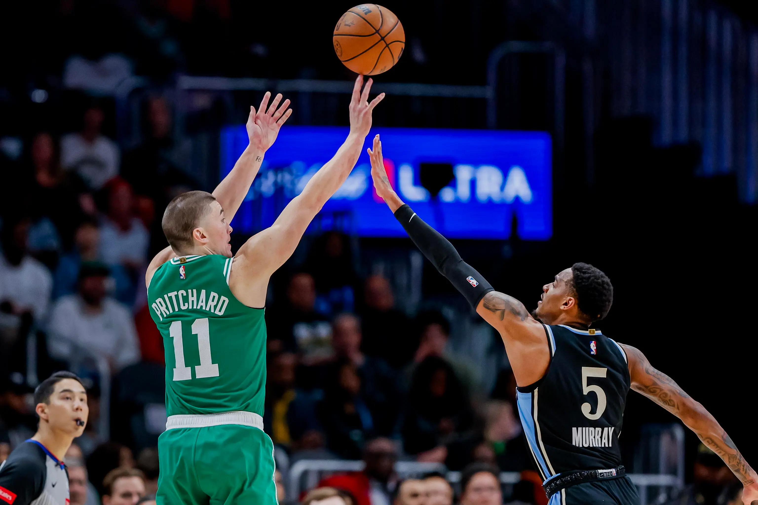 Nba, Boston travolge i Clippers. Brooklyn sorprende Golden State