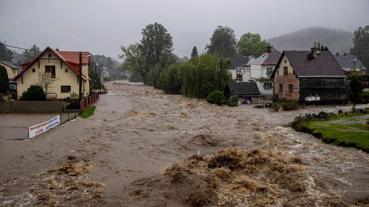 Alluvione a Lipova-Lazne, Repubblica Ceca (foto Ansa)