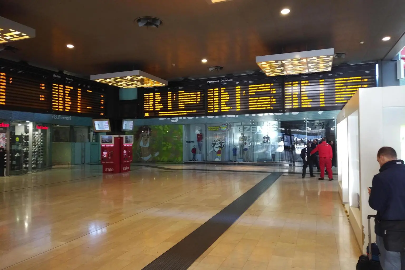 Circolazione dei treni Trenord regolare nelle fasce protette