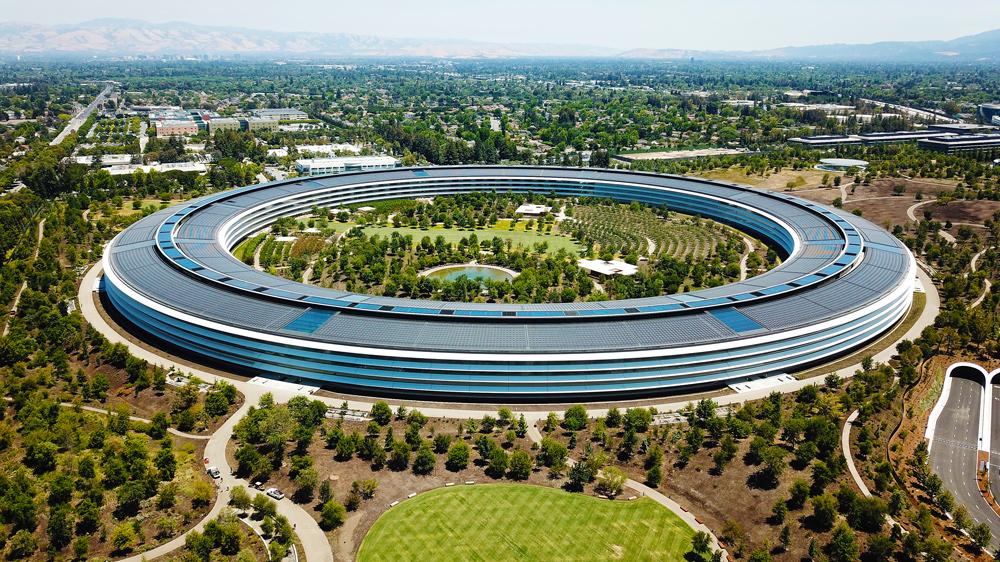 Guerra dei dazi, Apple e big tech Usa nel mirino di Cina e Ue