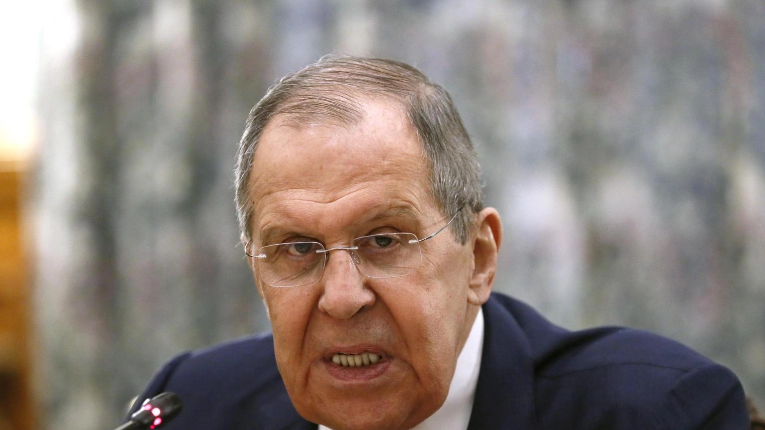 Lavrov, 'se l'Occidente vuole combattere noi siamo pronti'