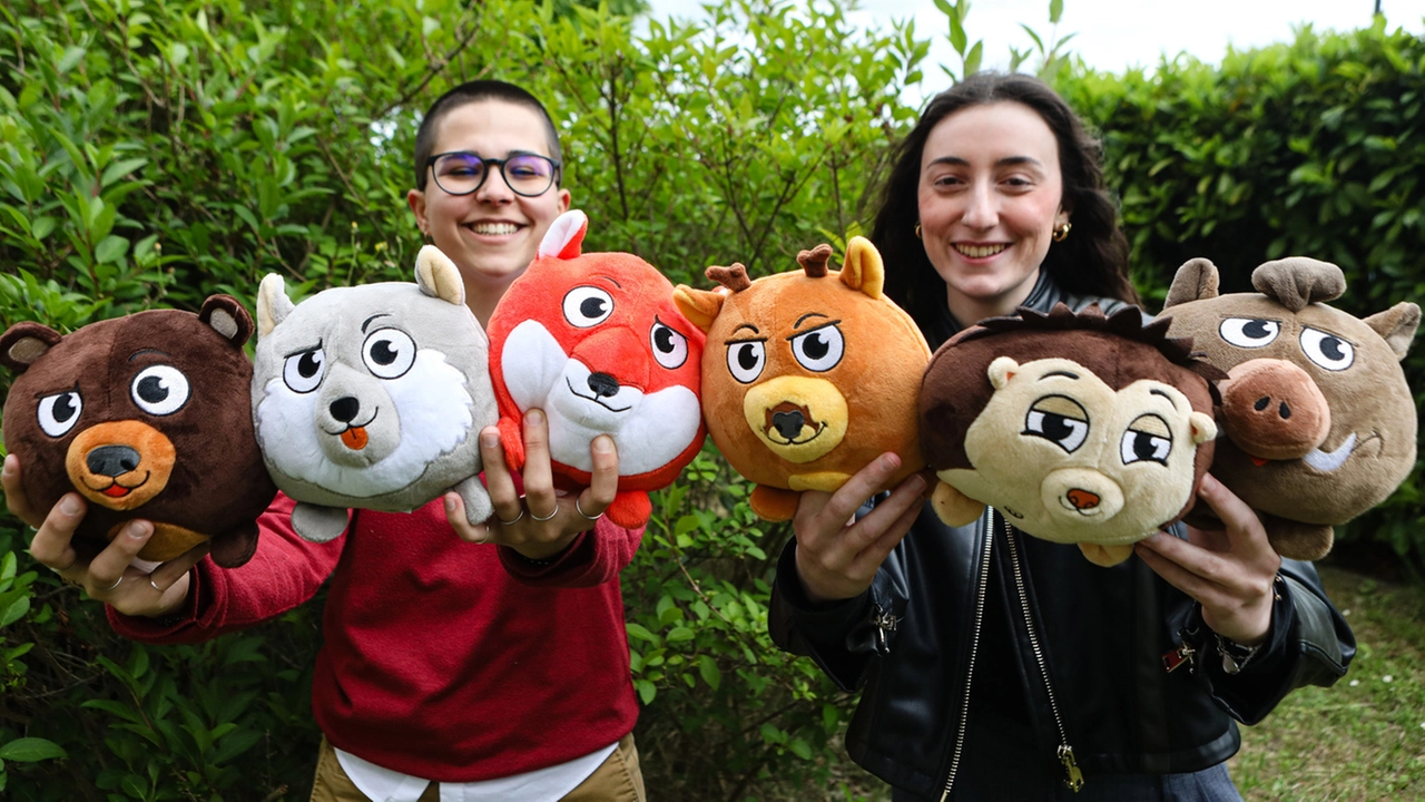 Cucciolini in regalo con il Carlino, ecco da quando si possono ritirare i nostri peluches sostenibili